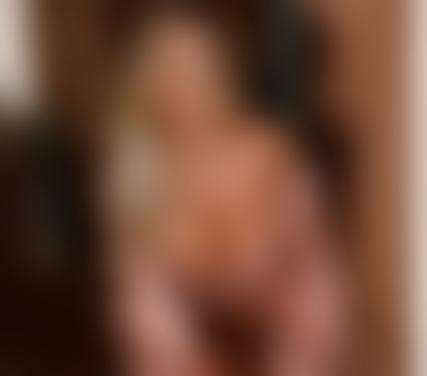 Escorts Greater Manchester Manchester - Photos for Luna Brazilian blonde, always ready to please you.